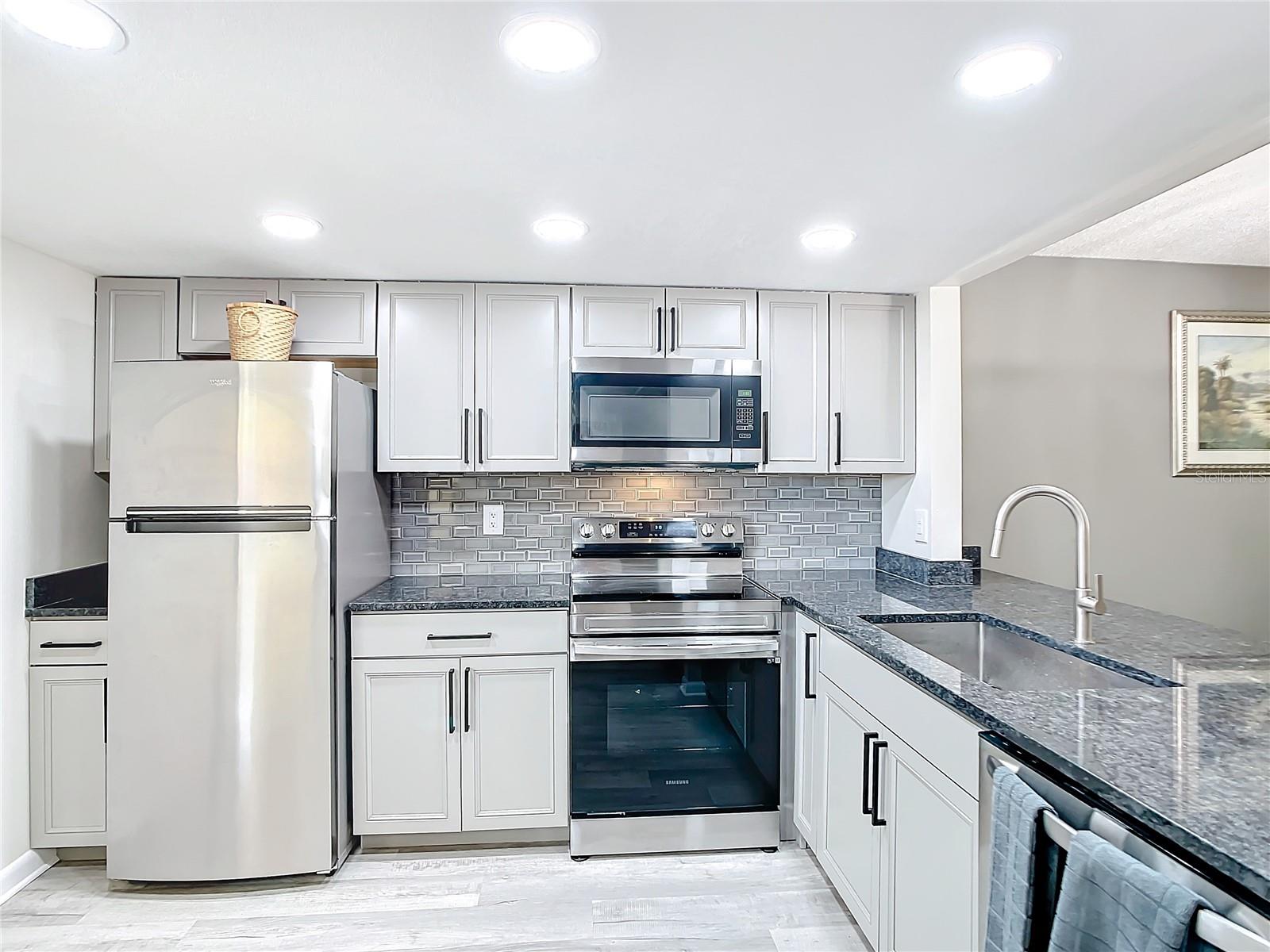 14130 ROSEMARY LANE 3215