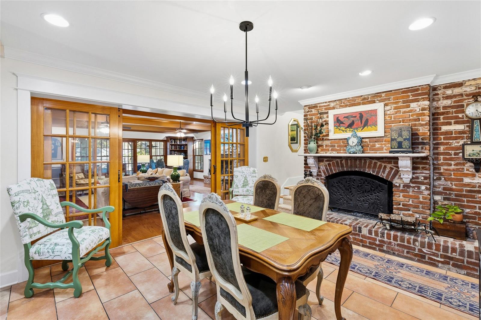 MANHATTAN PARK SUB - Residential