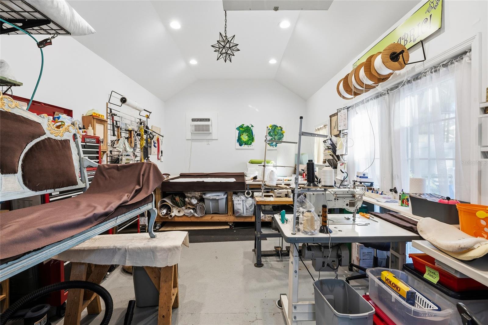 MANHATTAN PARK SUB - Residential