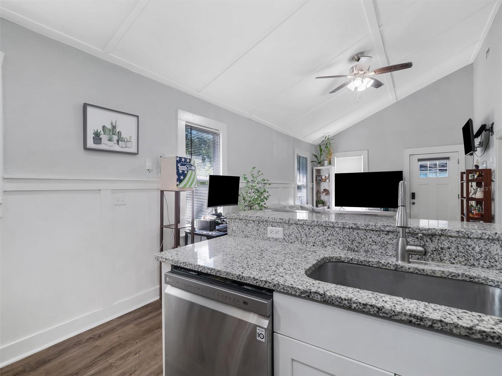 WEST RIVERSIDE GREELYS SD - Residential