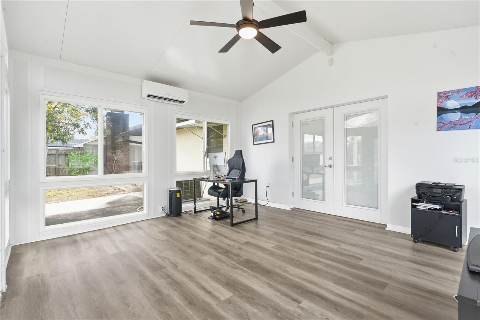 DELTONA LAKES UNIT 07 - Residential