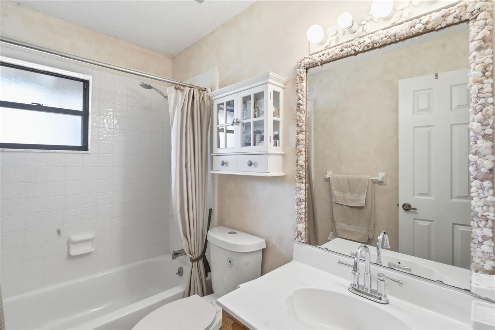 DELTONA LAKES UNIT 07 - Residential