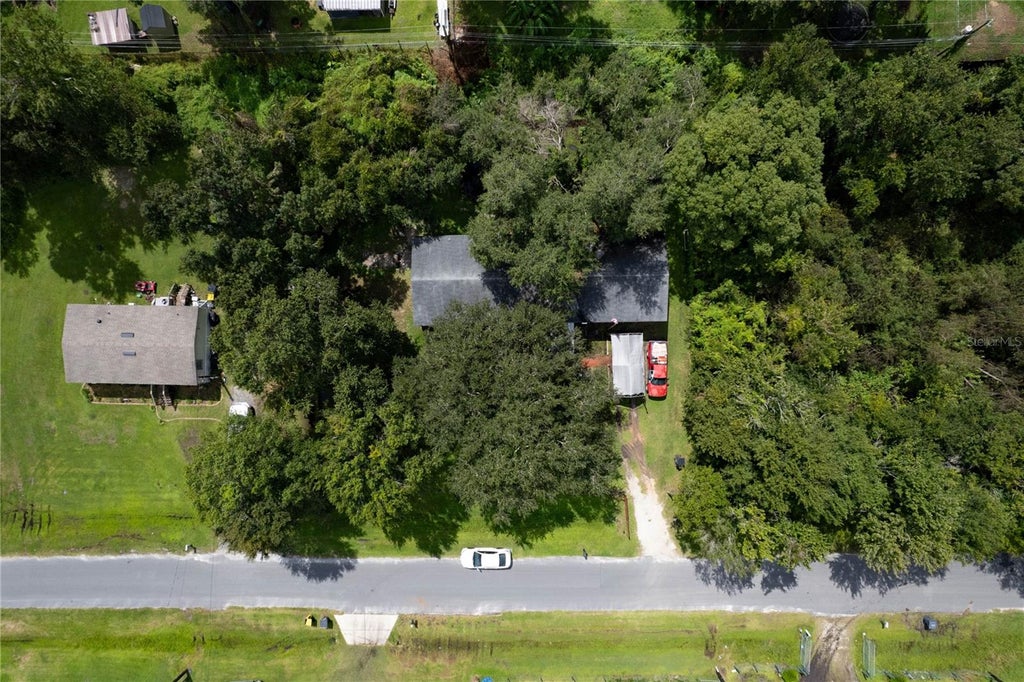 Photo of 3608 Valley Trail, Lakeland, FL 33810 (MLS # TB8551741)