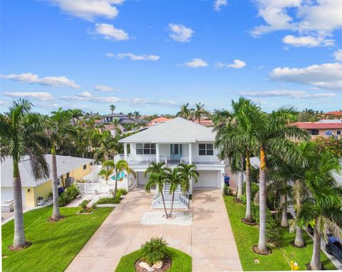 109 15TH STREET BELLEAIR BEACH FL 33786
