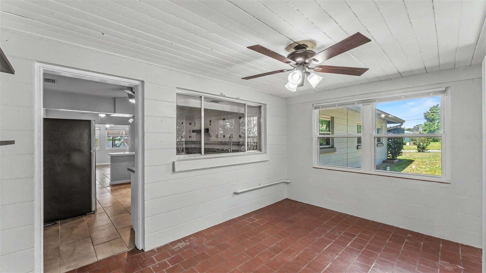 SOUTHEAST TERRACE - Residential