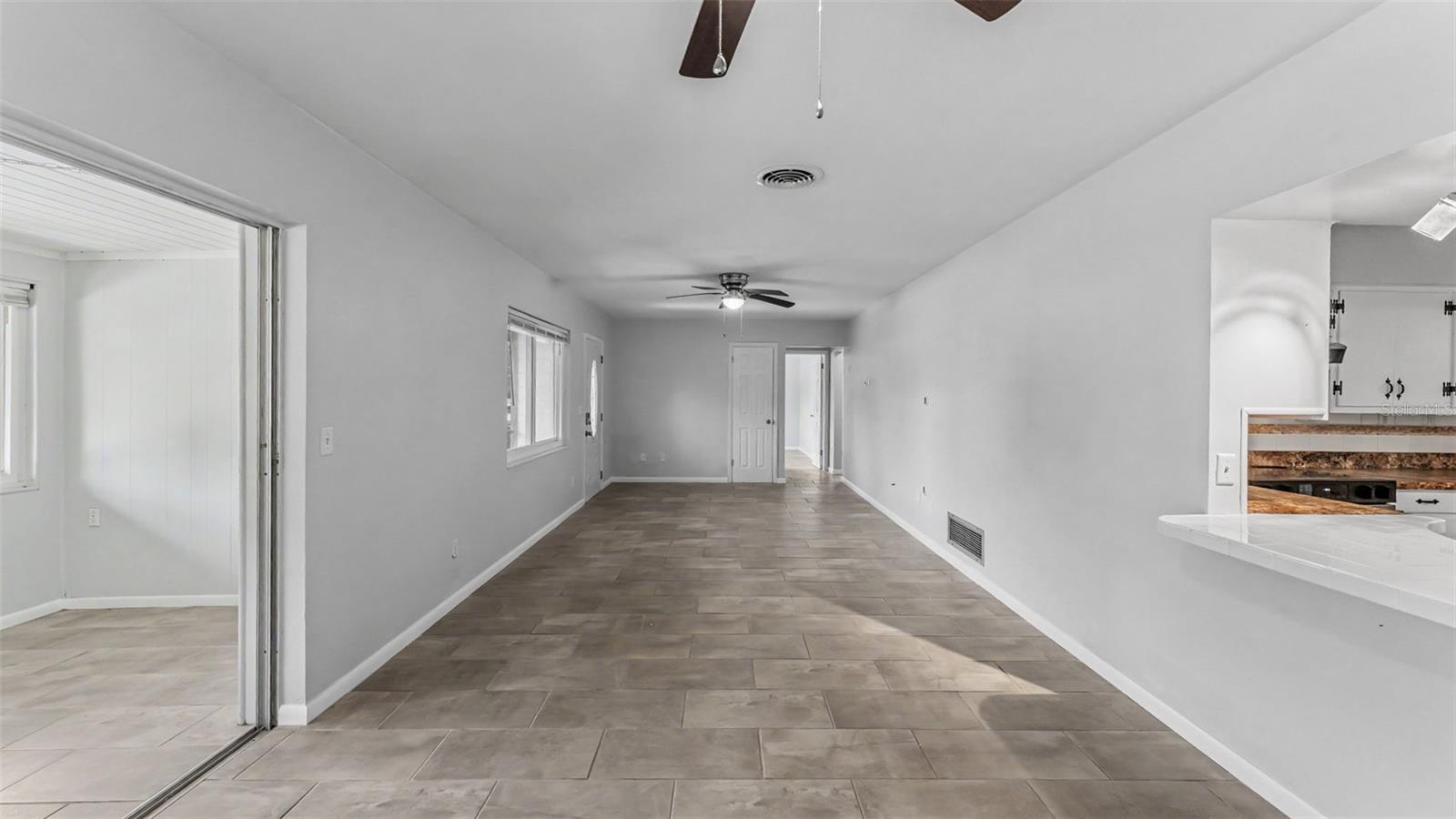 SOUTHEAST TERRACE - Residential
