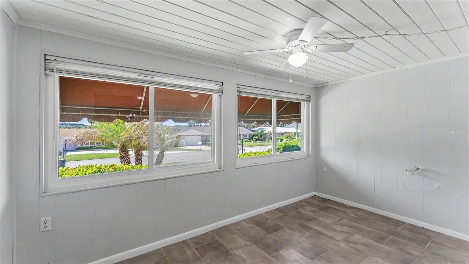 SOUTHEAST TERRACE - Residential