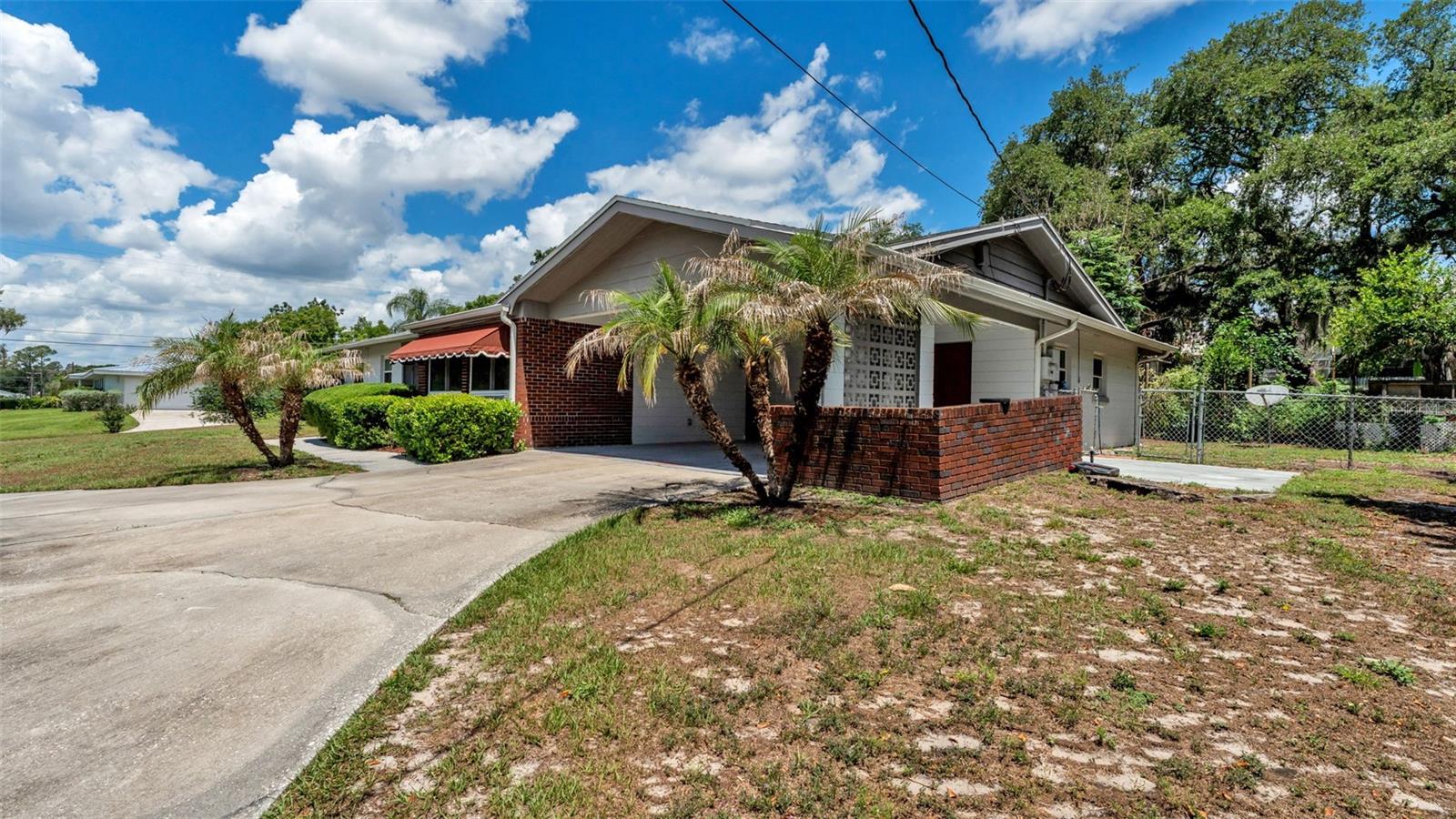 SOUTHEAST TERRACE - Residential