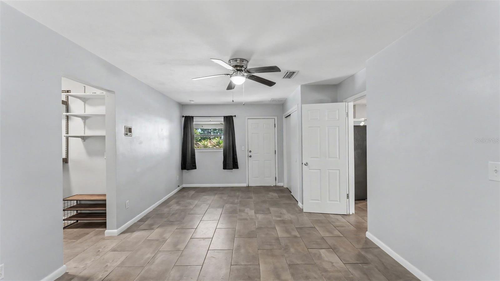 SOUTHEAST TERRACE - Residential