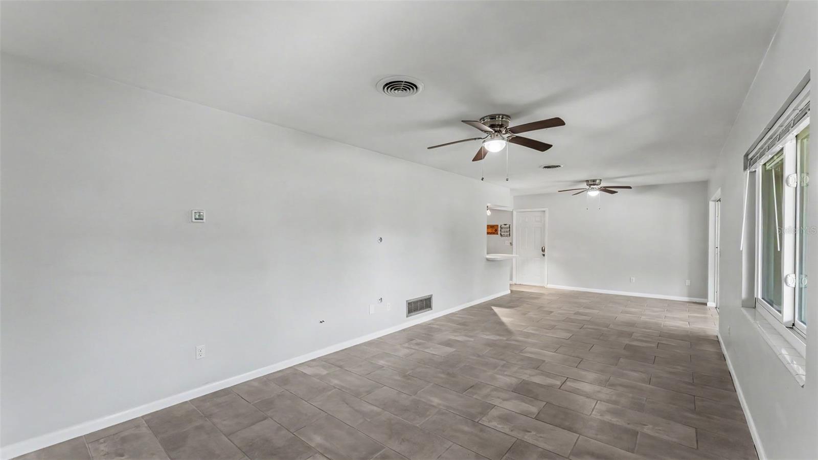 SOUTHEAST TERRACE - Residential