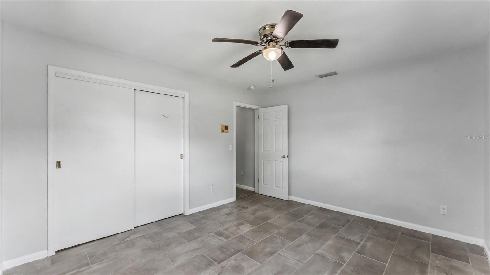 SOUTHEAST TERRACE - Residential