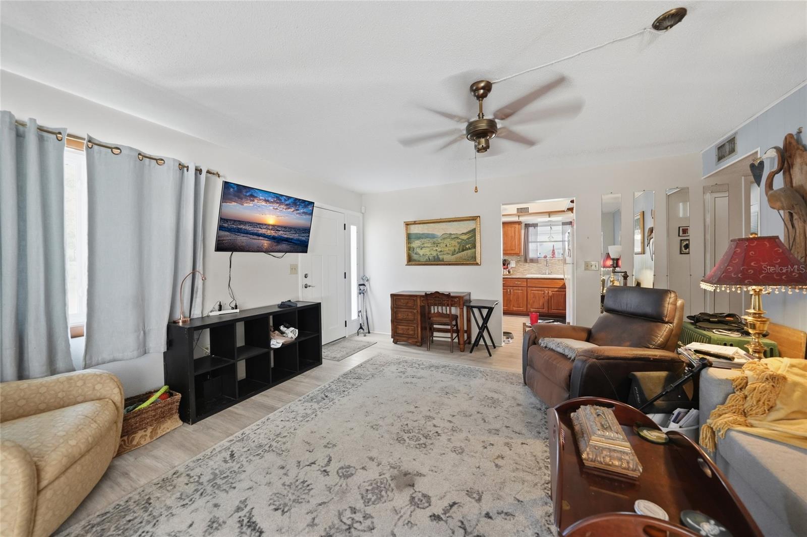 13437 KETRIDGE AVENUE