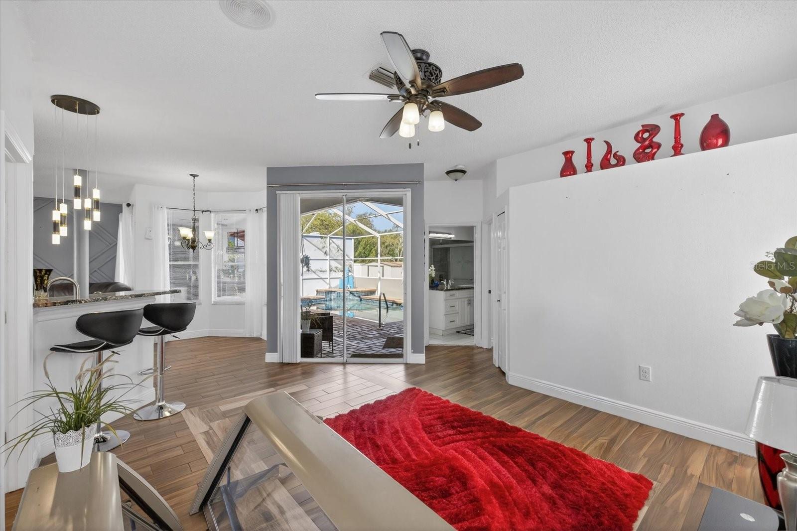 SPRING HILL - Residential