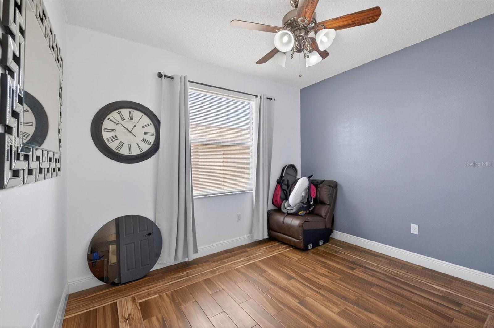 SPRING HILL - Residential