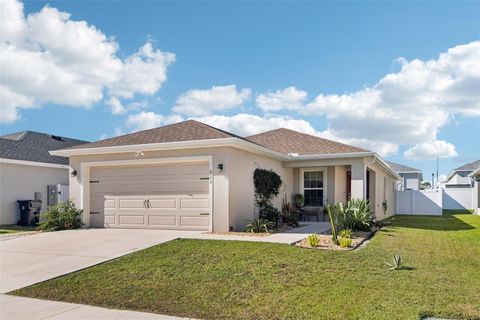 523 VALENTINA LANE AUBURNDALE FL 33823