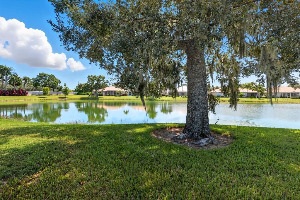 Photo of 4470 Kariba Lake Terrace, Sarasota, FL 34243 (MLS # A4665968)