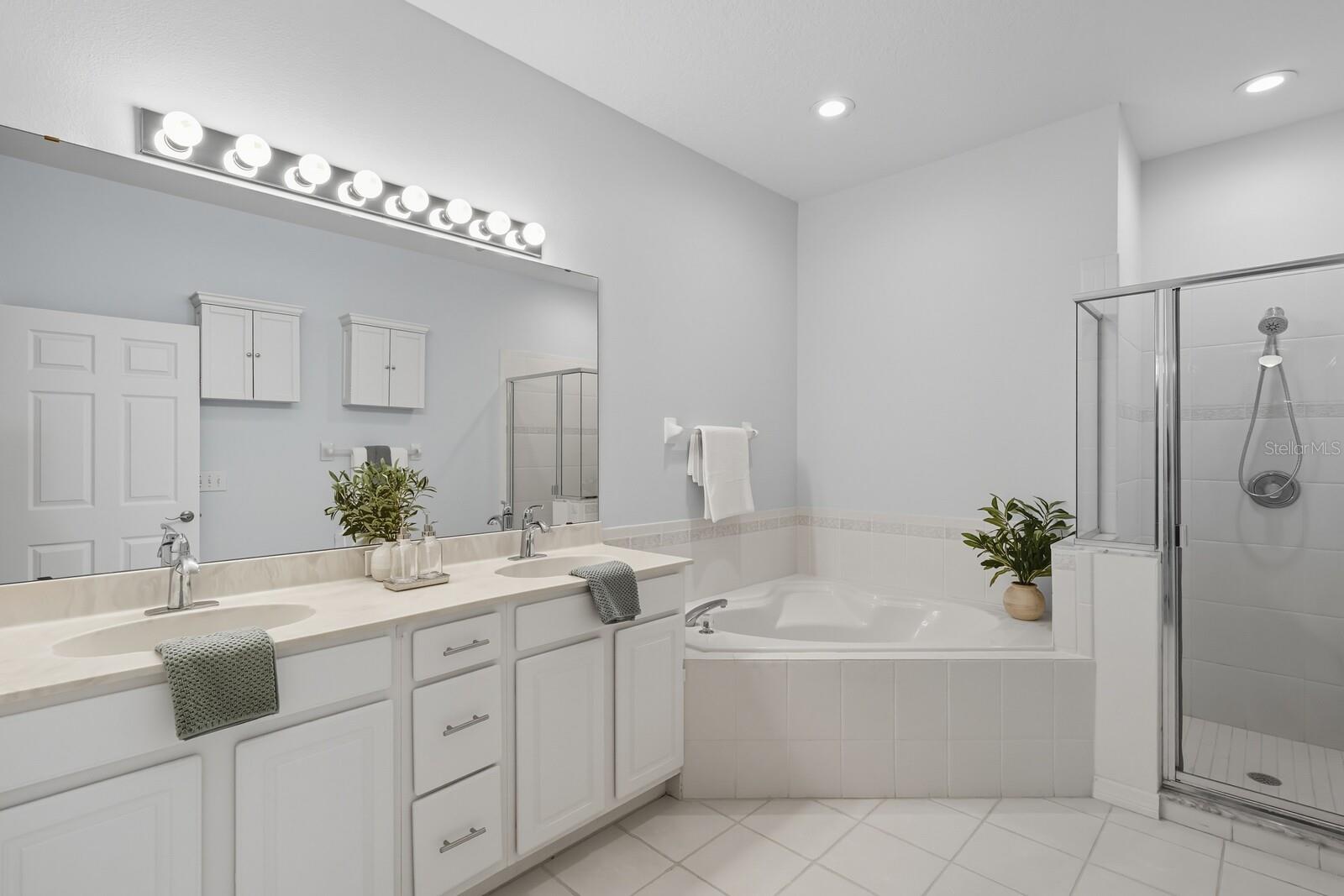 LAKERIDGE FALLS PH 1B - Residential