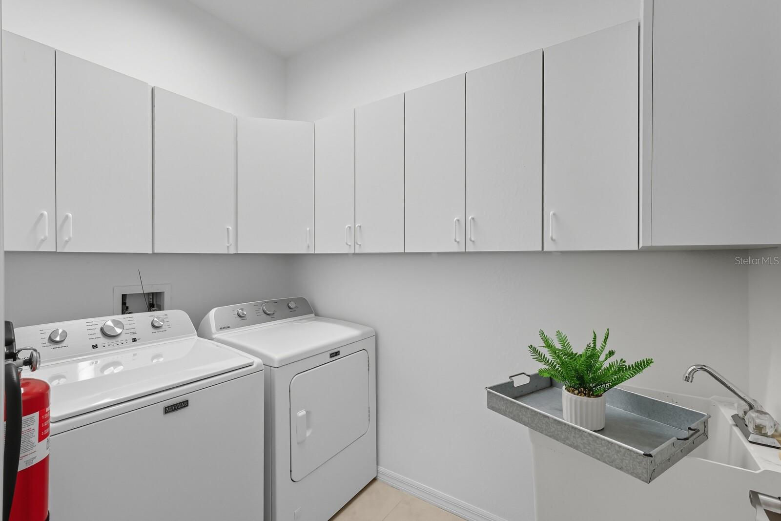 LAKERIDGE FALLS PH 1B - Residential