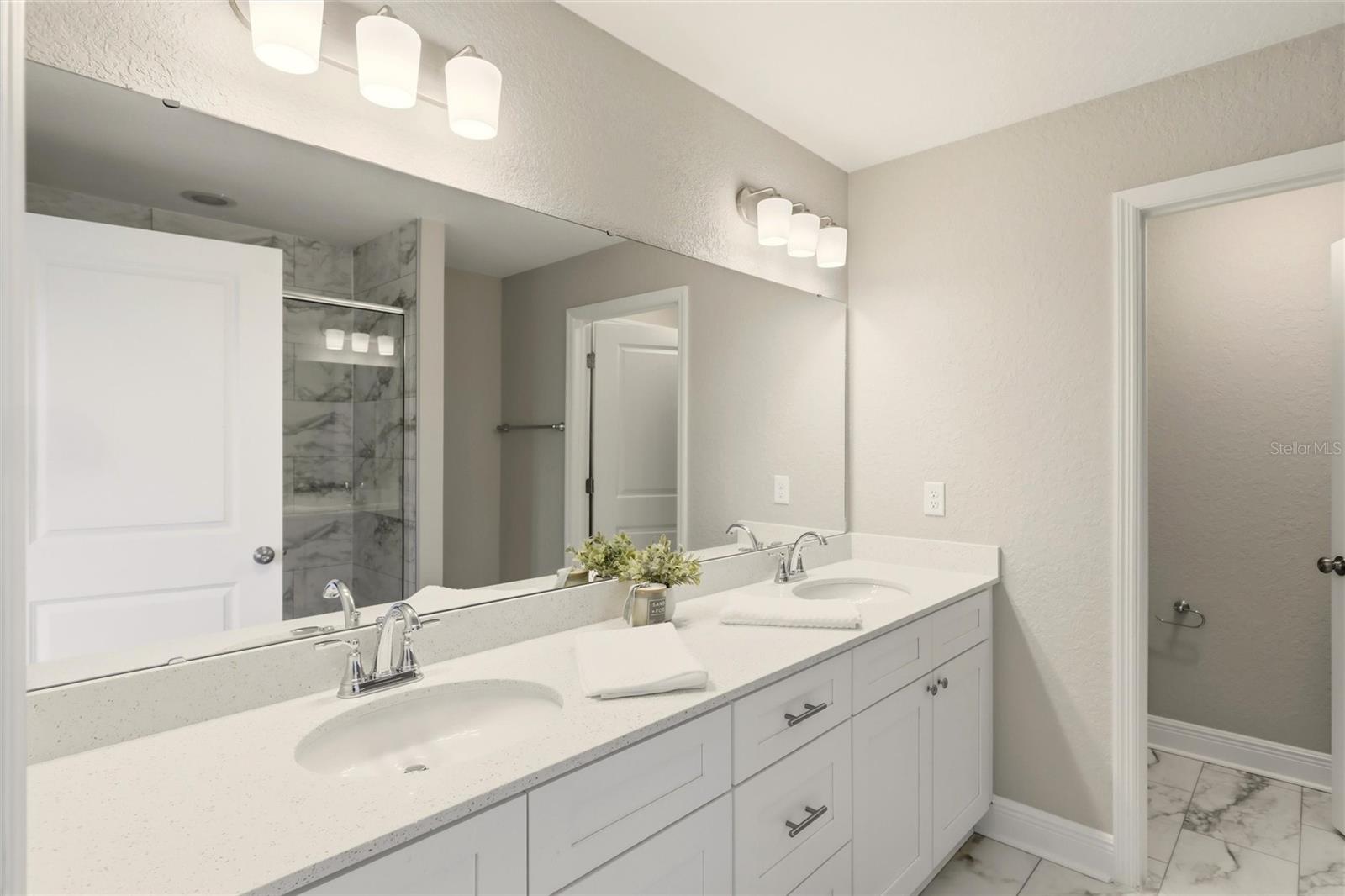 SUN N LAKE - Residential