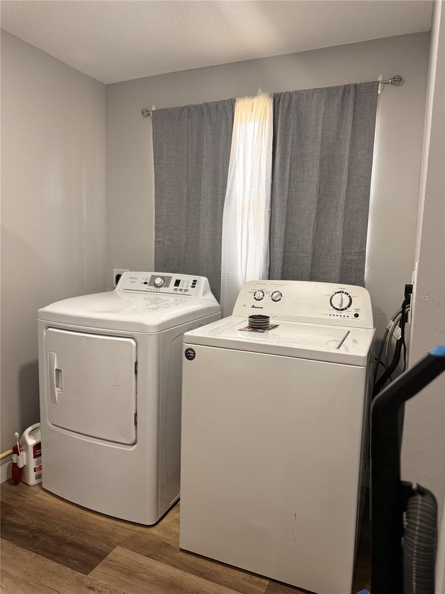 SOUTH PINECREST 3RD ADD - Residential