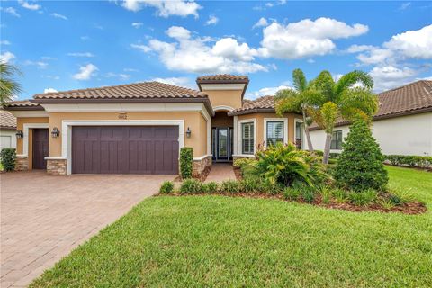 Photo of 9912 Batchelder Terrace, Palmetto, FL 34221 (MLS # TB8530370)