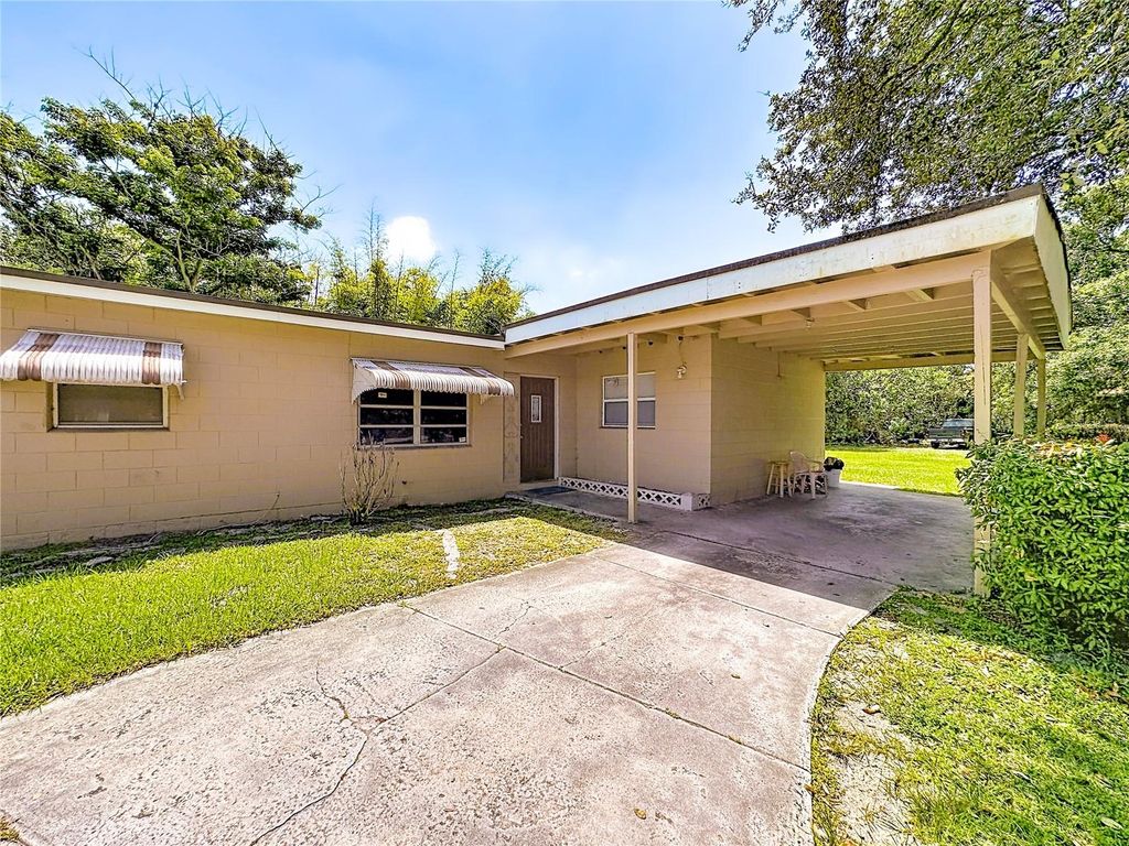 Photo of 202 N 39th Street, Fort Pierce, FL 34947 (MLS # TB8528790)