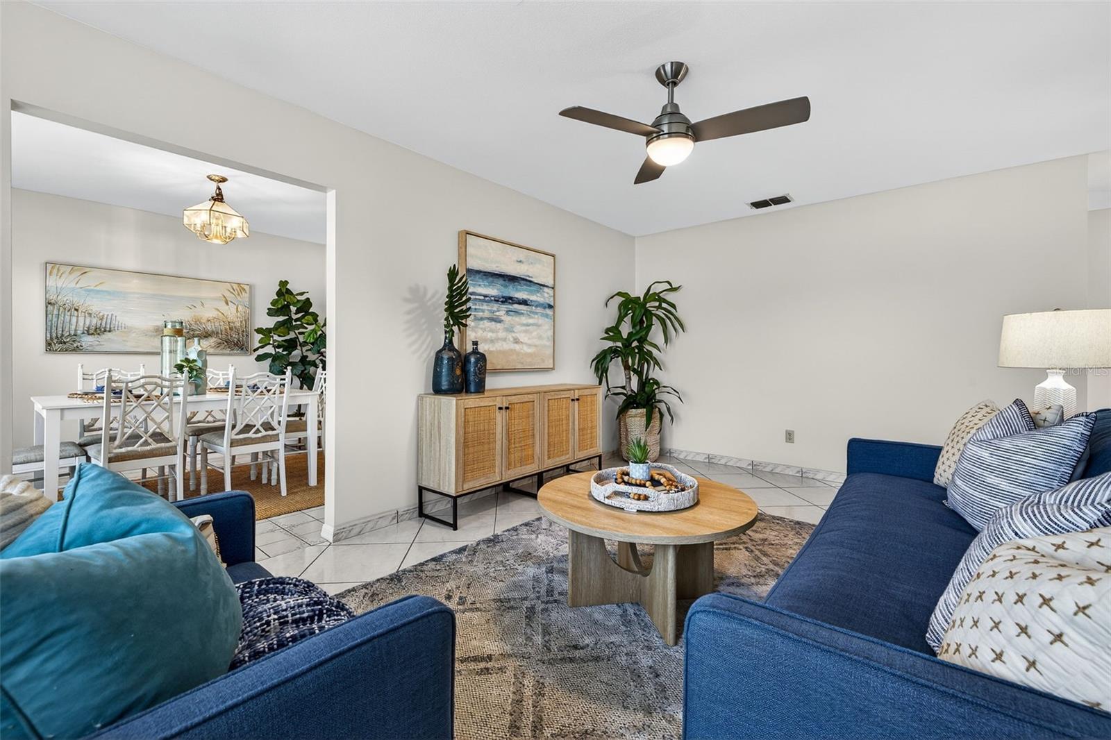 GLEN LAKES BRODERICK - Residential