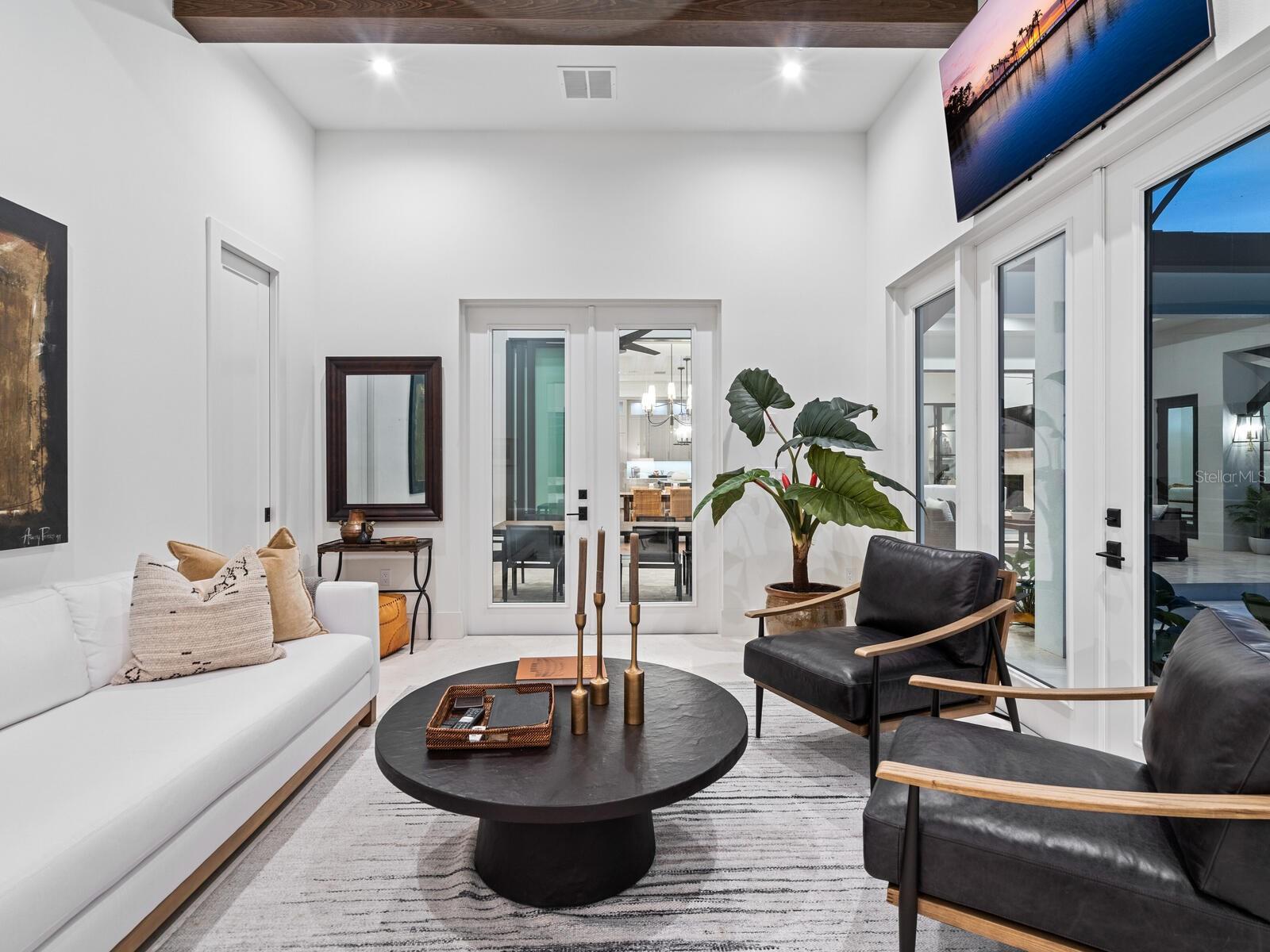 CHEROKEE LODGE - Residential