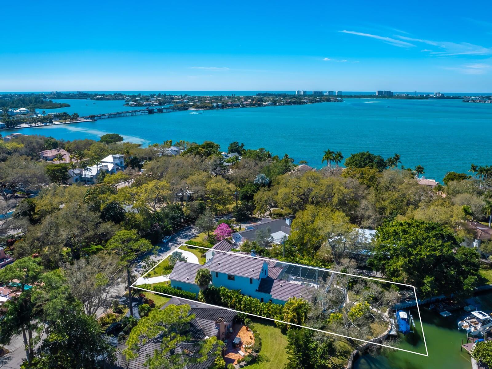 CHEROKEE LODGE - Residential