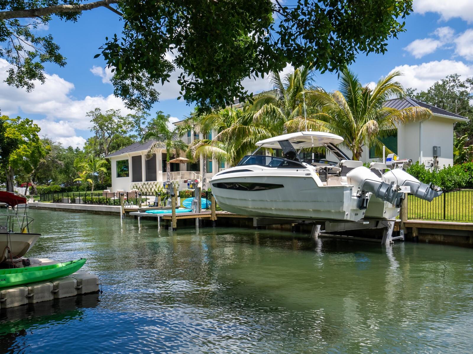 CHEROKEE LODGE - Residential