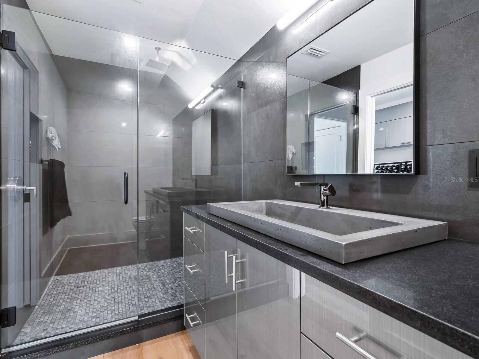 CHEROKEE LODGE - Residential