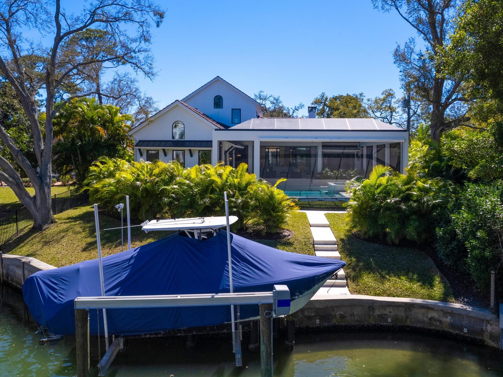 CHEROKEE LODGE - Residential