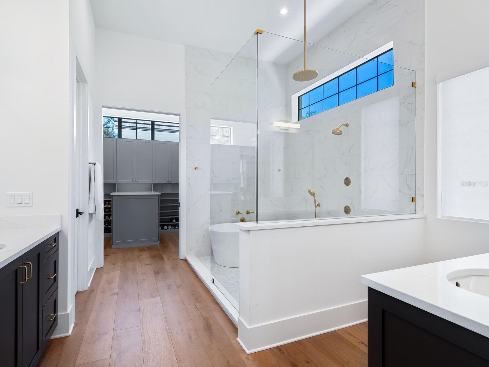 CHEROKEE LODGE - Residential