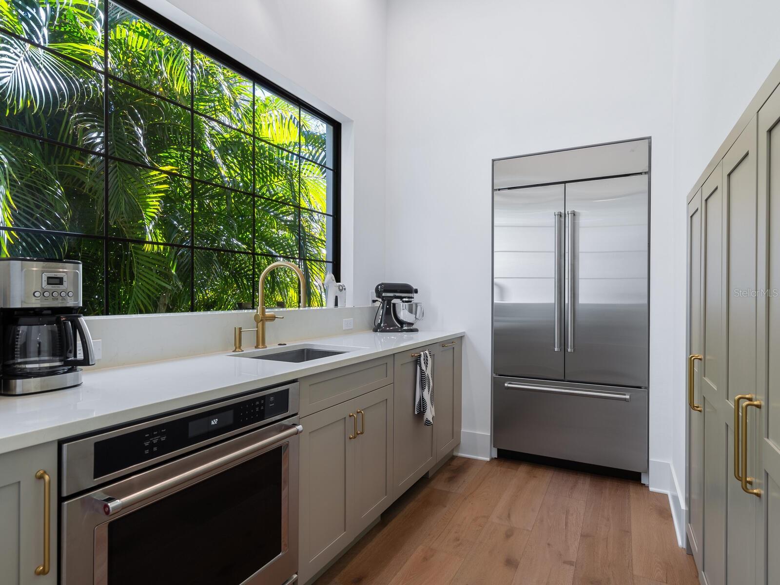 CHEROKEE LODGE - Residential