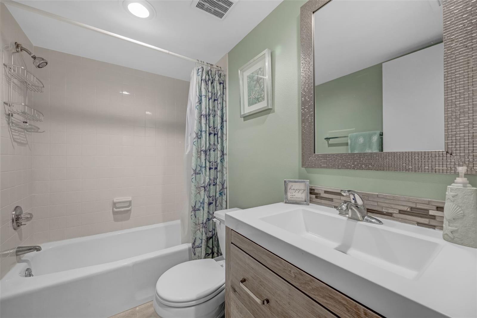 BAHIA DEL SOL II A CONDO - Residential