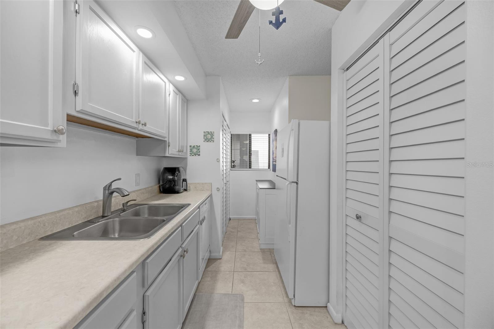 BAHIA DEL SOL II A CONDO - Residential