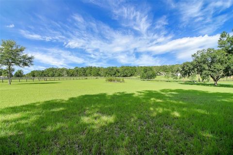 Tiny photo for 35405 Stagecoach Trail, Eustis, FL 32736 (MLS # O6422884)