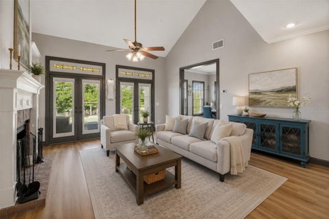 Tiny photo for 35405 Stagecoach Trail, Eustis, FL 32736 (MLS # O6422884)