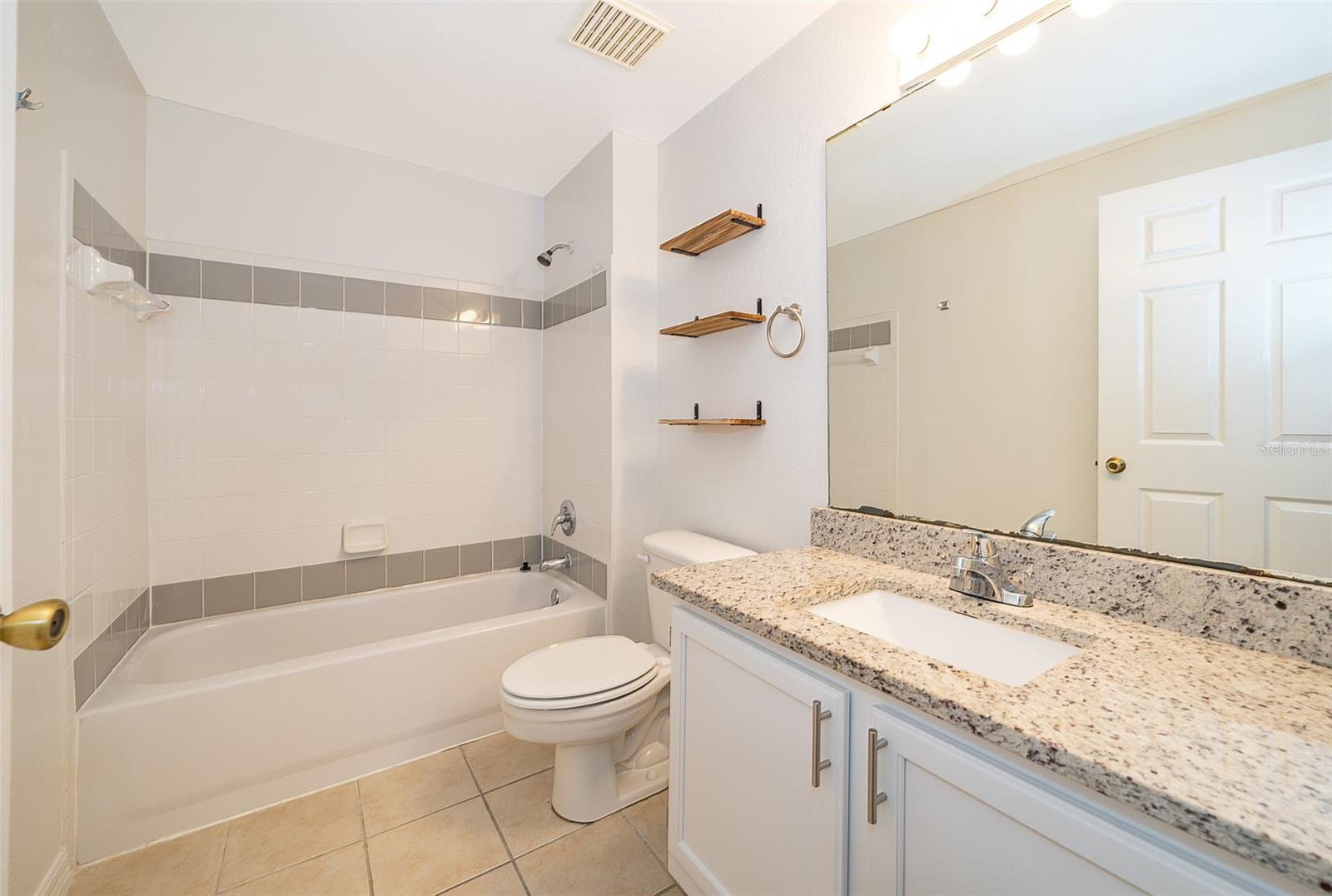 HAMPTONS/METROWEST - Residential