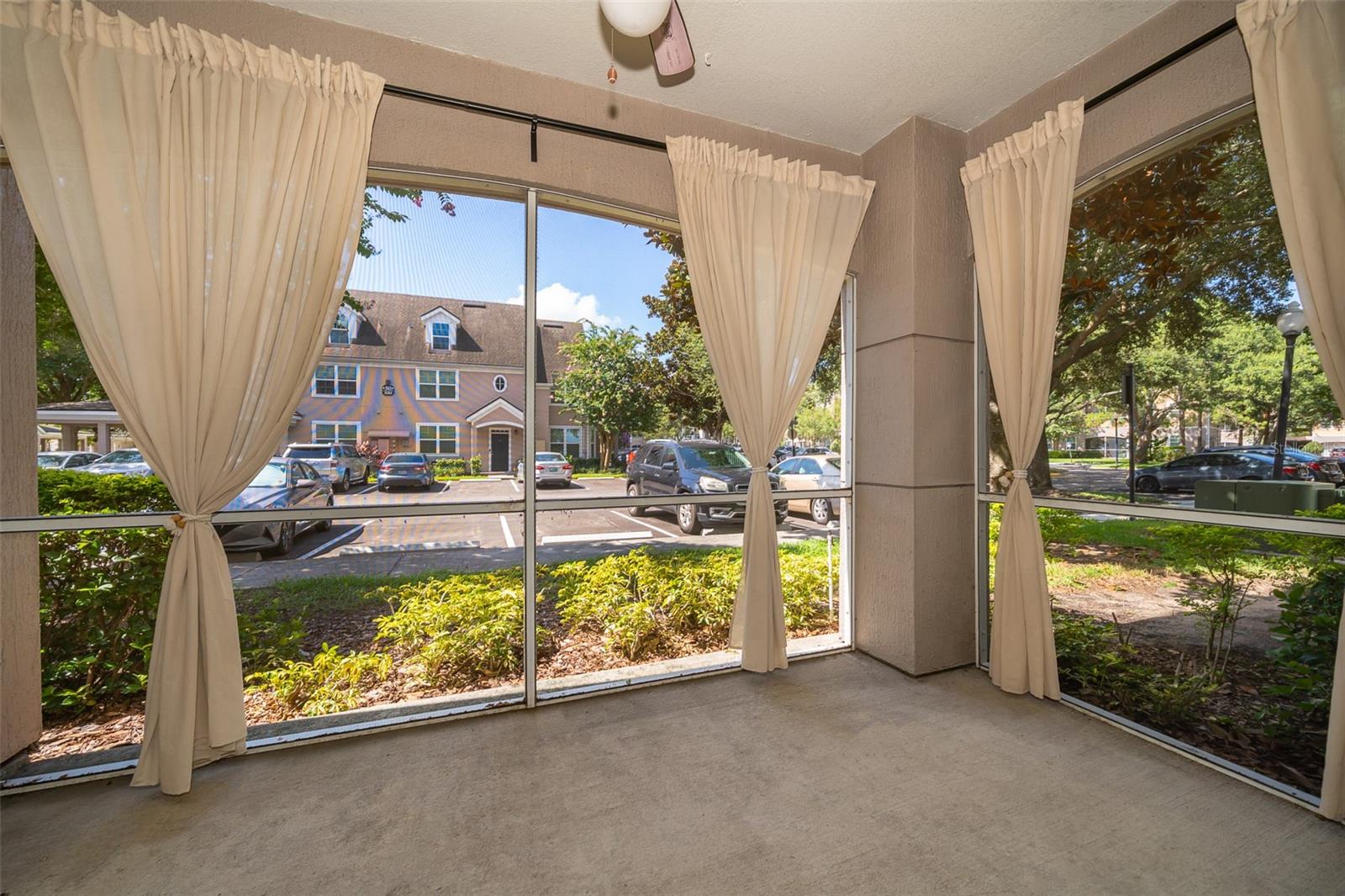 HAMPTONS/METROWEST - Residential
