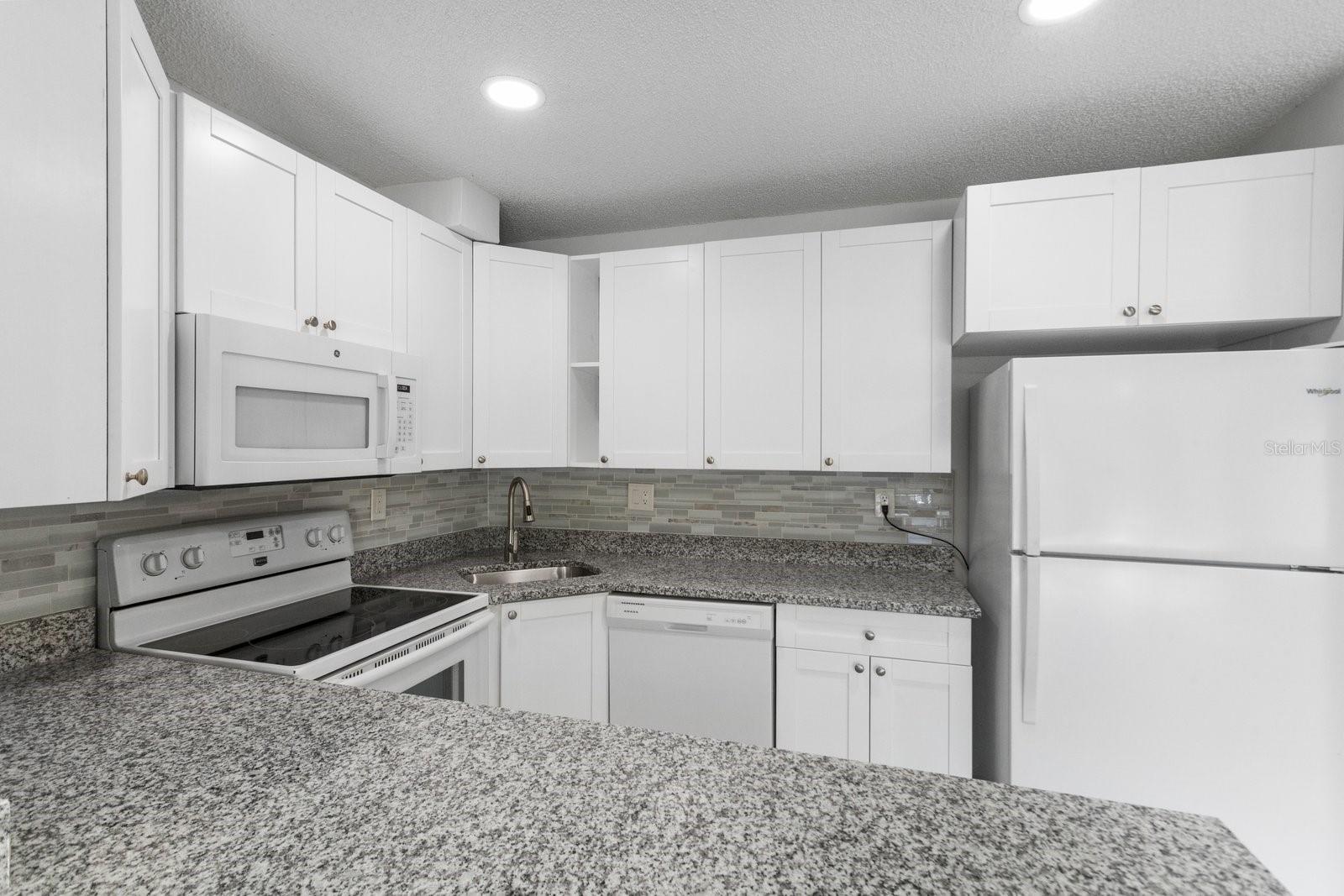 PINE RIDGE AT PALM HARBOR - Residential