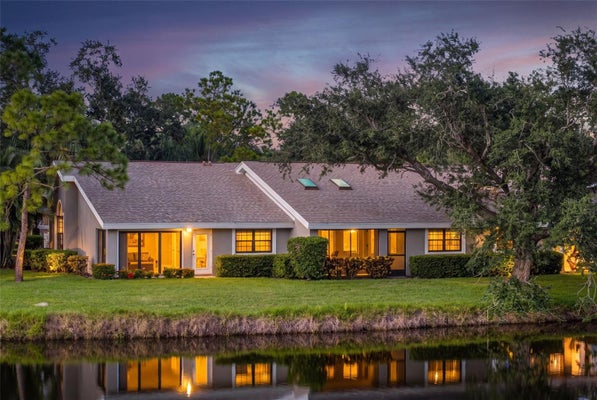5472 HAMPSTEAD HEATH APT 16, SARASOTA, FL 34235 - Image fc521920fdb4833a2c27bc508dc2f494/1790857484