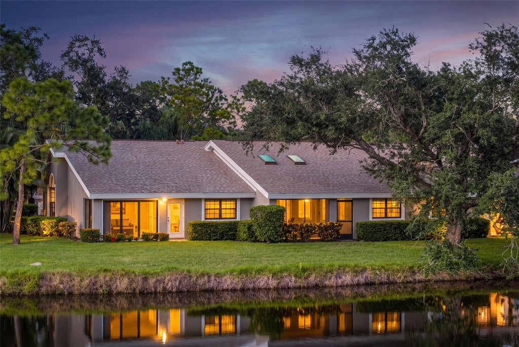 Photo of 5472 Hampstead Heath #16, Sarasota, FL 34235 (MLS # A4709213)