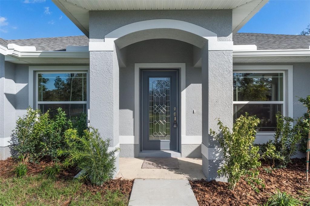 Photo of 11172 Pigeon Avenue, Weeki Wachee, FL 34614 (MLS # W7879786)