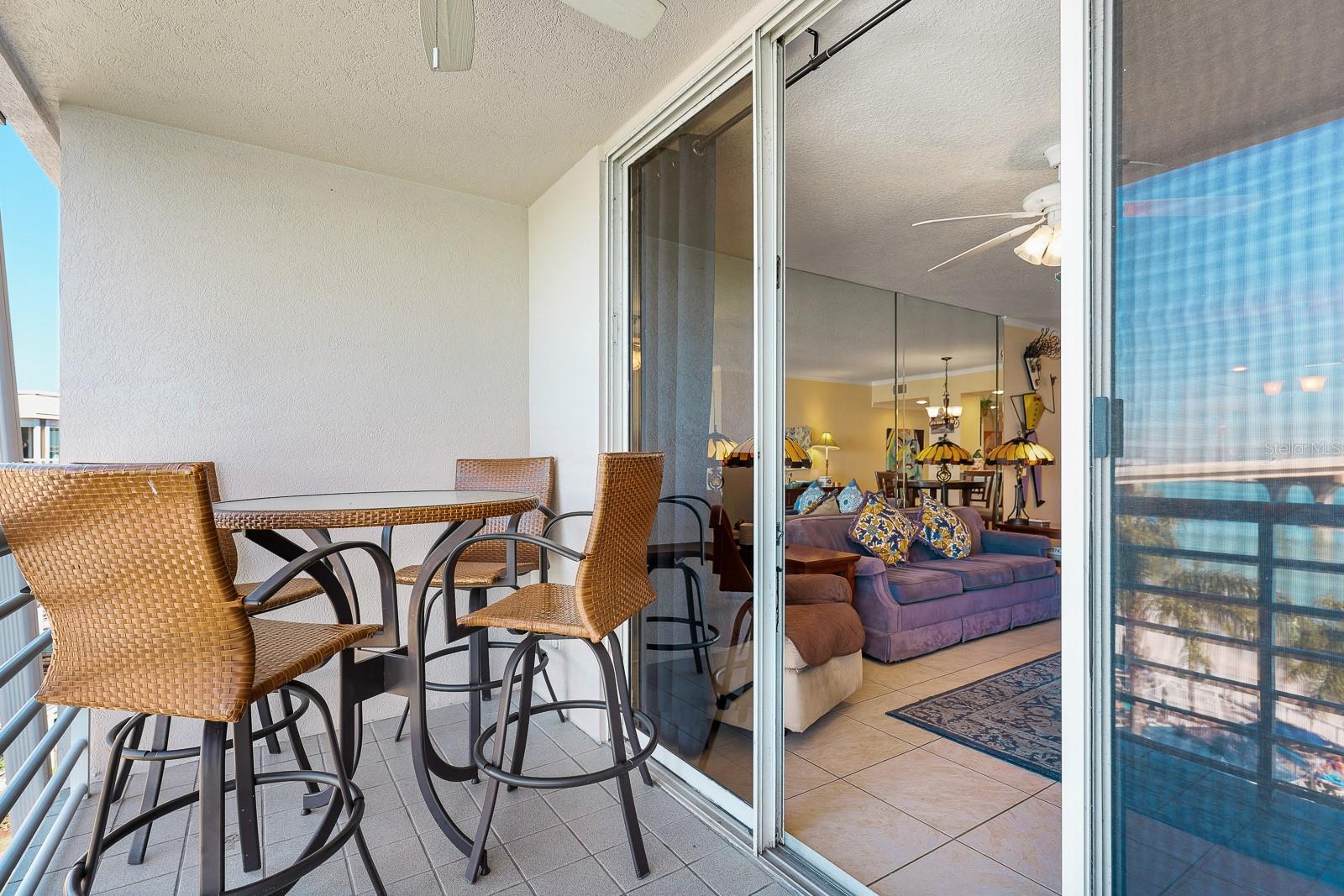 BAHIA VISTA - Residential