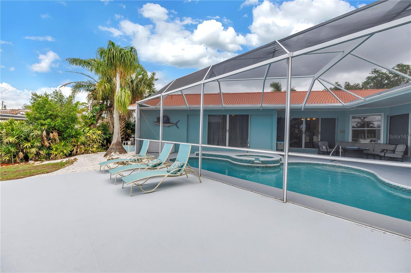 2206000; PALMETTO SKYWAY SECTION 1 - Residential