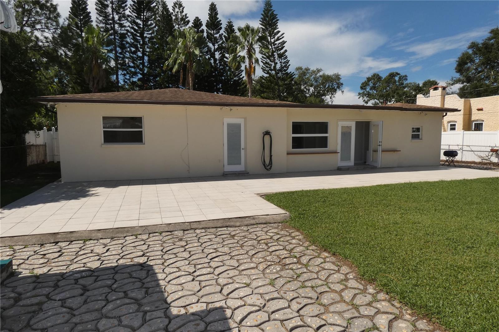 DISSTON HILLS SEC A & B - Residential Lease