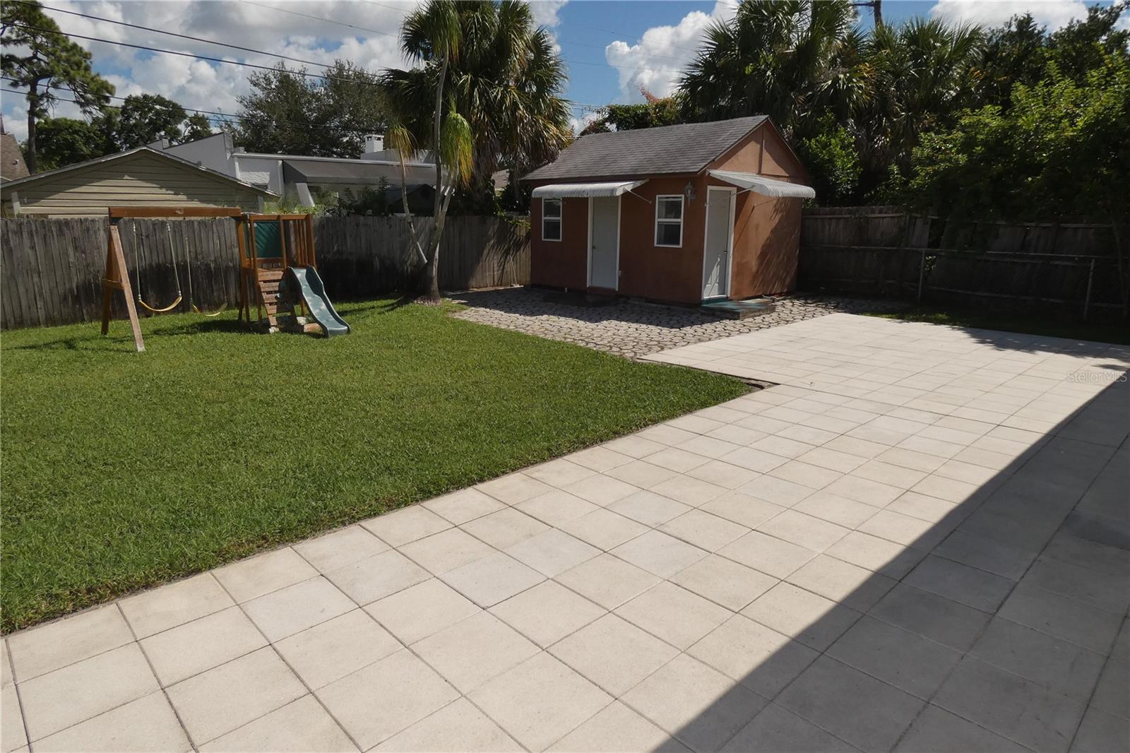 DISSTON HILLS SEC A & B - Residential Lease