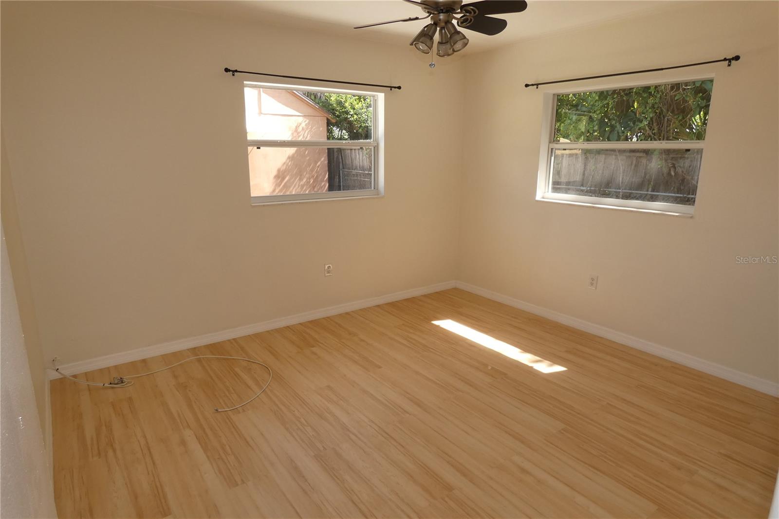 DISSTON HILLS SEC A & B - Residential Lease