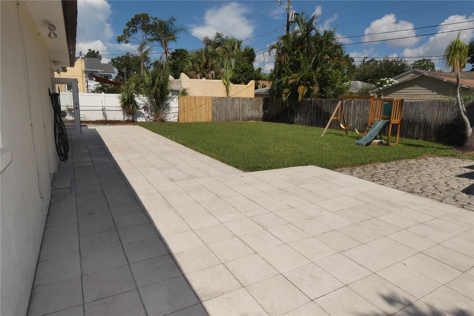 DISSTON HILLS SEC A & B - Residential Lease